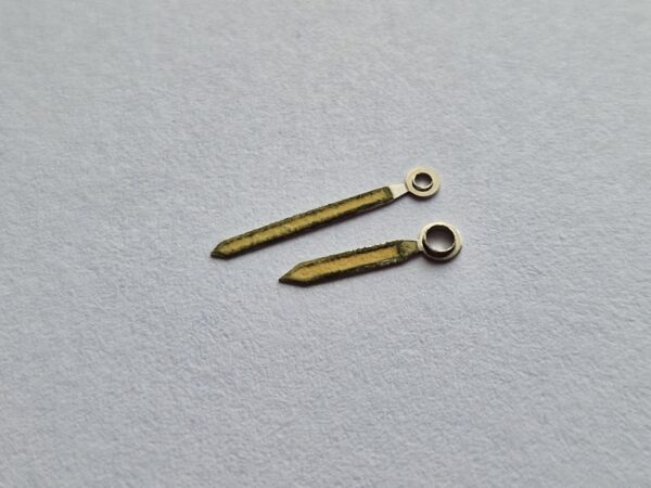 British military Smiths w10 hands set back side
