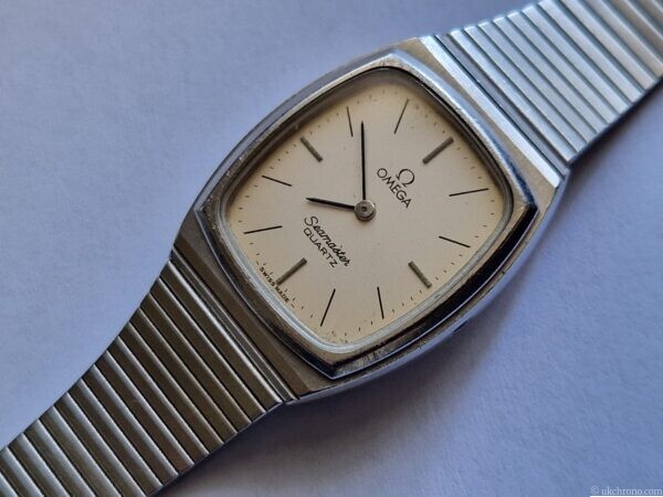 Vintage Ladies Omega Seamaster Quartz Watch Stainless Steel Case & Bracelet