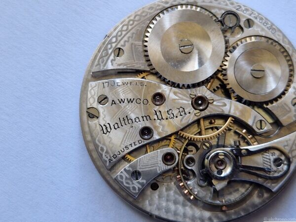 Vintage Waltham Digital Seconds Pocket Watch Movement c.1920
