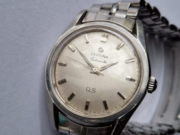vintage Certina DS Automatic gents watch cal 2565 Turtle