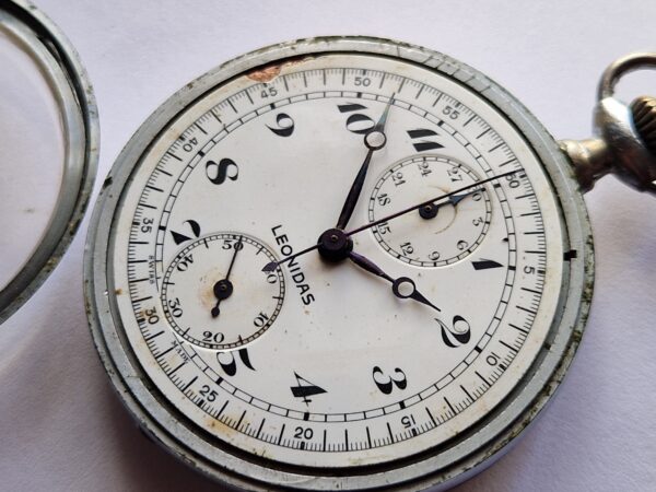 vintage LEONIDAS Chronograph pocked watch collectible cal valjoux