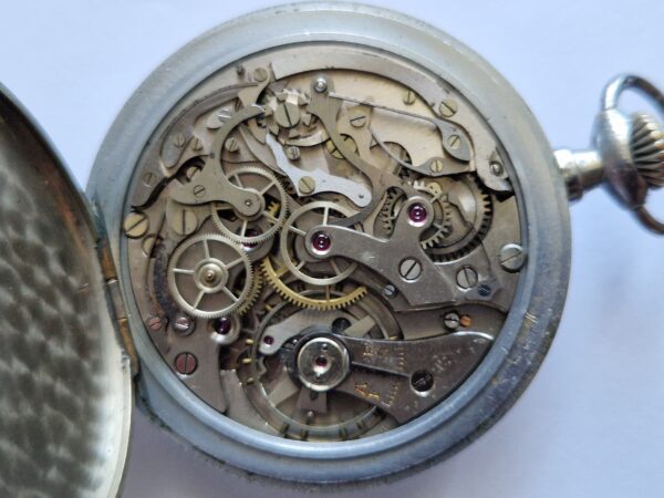 vintage LEONIDAS Chronograph pocked watch collectible cal valjoux