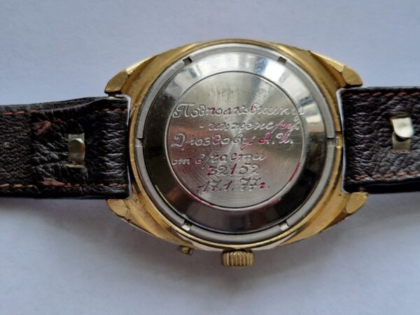vintage Military SLAVA automatic day date watch