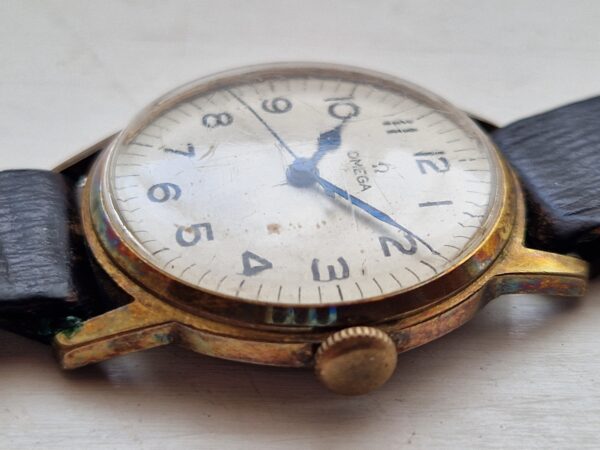 Omega 30T2 SC Civilian Re-Cased Version – Military Dial Vintage Watch c.1943