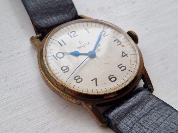 Omega 30T2 SC Civilian Re-Cased Version – Military Dial Vintage Watch c.1943