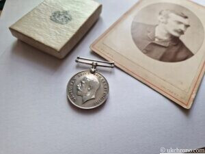 Original George V British War Medal 1914–1918 Named SPR. T.H. HOLDER No. 508223