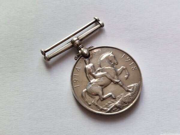 Original George V British War Medal 1914–1918 Named SPR. T.H. HOLDER No. 508223